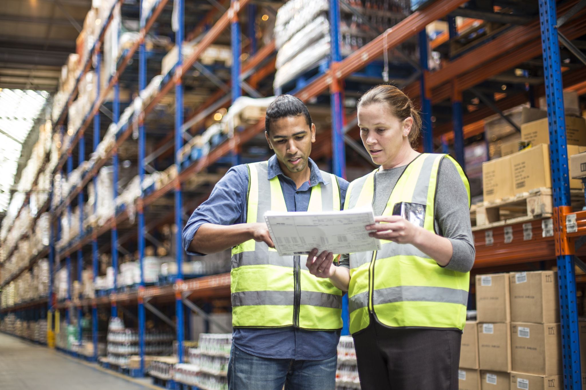 Two-workers-inside-a-warehouse